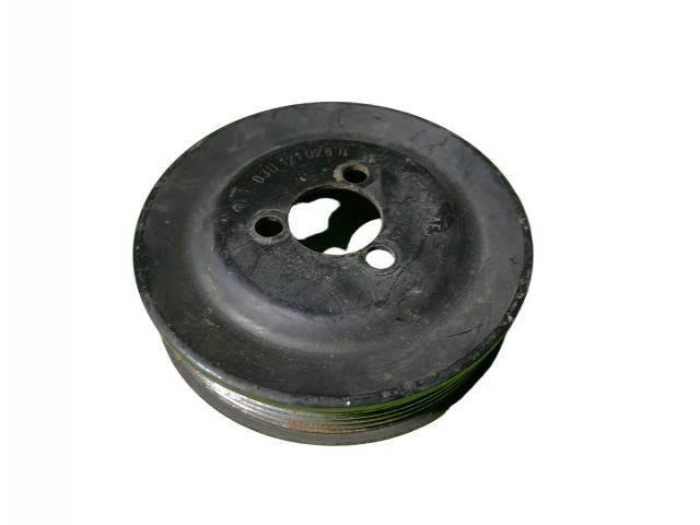 bontott VW GOLF V Vízpumpa Szíjtárcsa