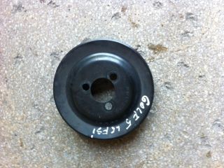 bontott VW GOLF V Vízpumpa Szíjtárcsa