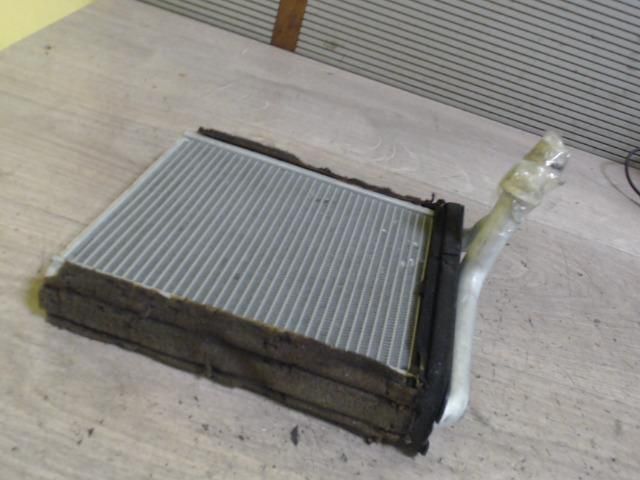 bontott VW GOLF V Fűtőradiátor