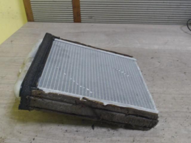 bontott VW GOLF V Fűtőradiátor