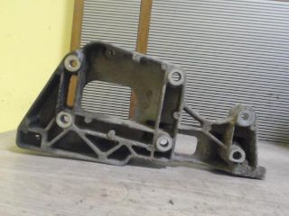 bontott VW GOLF V Generátor Tartó Bak