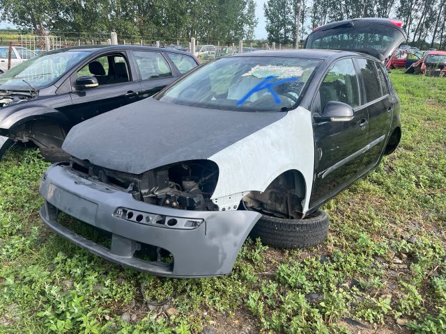 bontott VW GOLF V Generátor