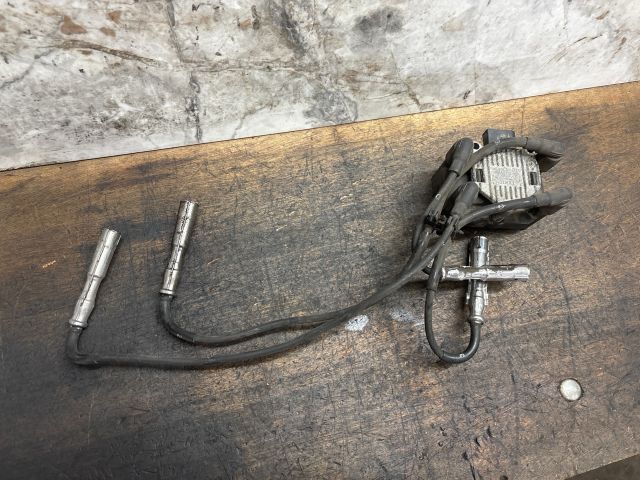 bontott VW GOLF V Gyújtótrafó