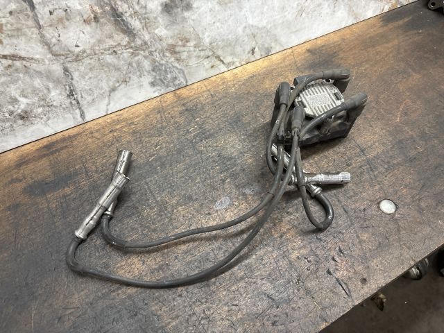 bontott VW GOLF V Gyújtótrafó