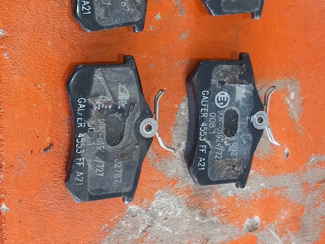 bontott VW GOLF V Hátsó Pár Fékbetét