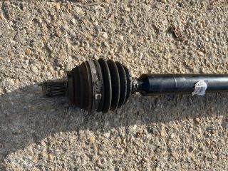 bontott VW GOLF V Jobb Féltengely