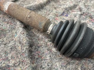 bontott VW GOLF V Jobb Féltengely