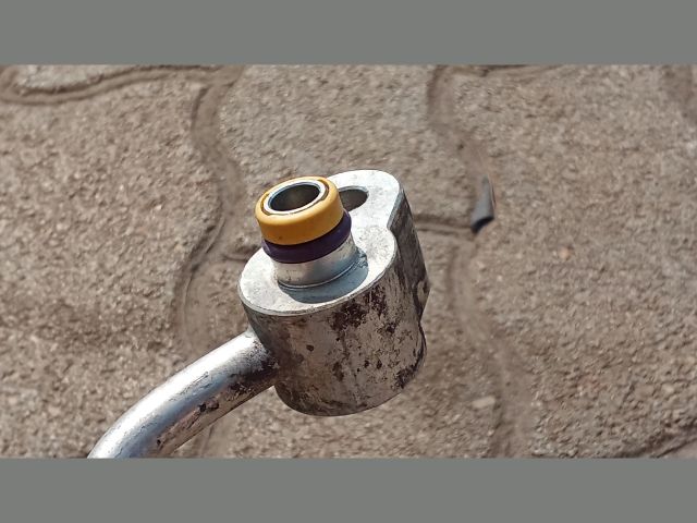 bontott VW GOLF V Klíma Cső