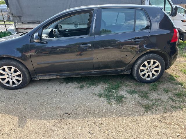 bontott VW GOLF V Klímakompresszor