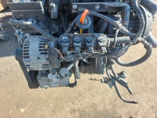 bontott VW GOLF V Komplett Motor (Segédberendezésekkel)