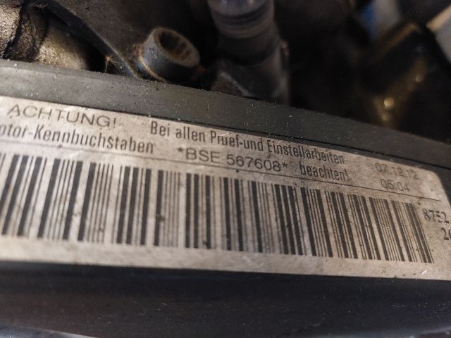 bontott VW GOLF V Komplett Motor (Segédberendezésekkel)