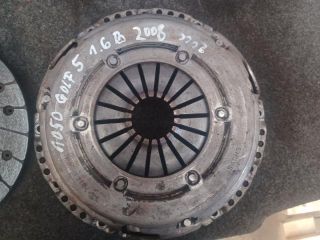 bontott VW GOLF V Kuplung Szett (Szerkezet, Tárcsa)