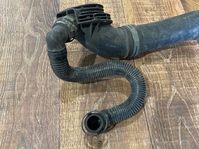 bontott VW GOLF V Légbeömlő Cső