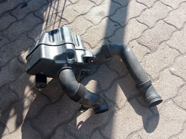 bontott VW GOLF V Légszűrő Ház