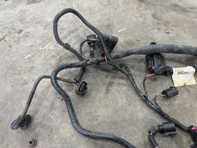 bontott VW GOLF V Motor Kábelköteg