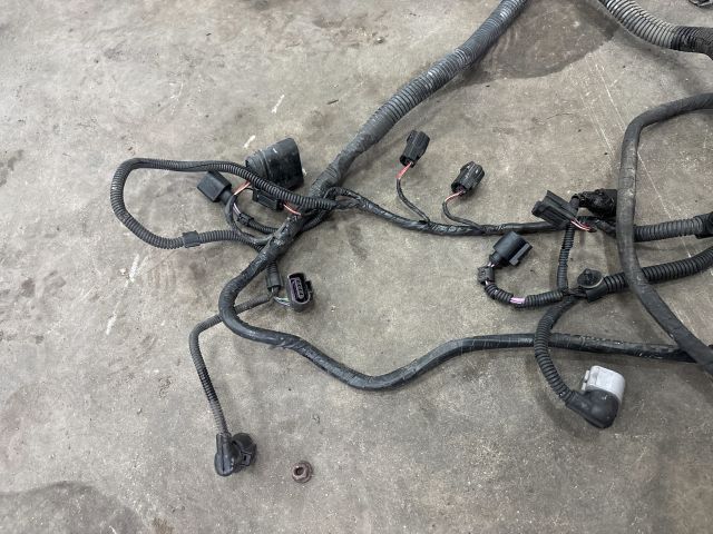 bontott VW GOLF V Motor Kábelköteg