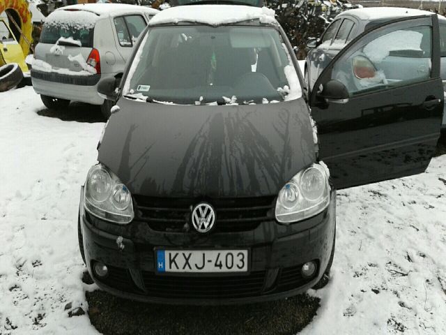 bontott VW GOLF V Motor Tartó Bak Jobb