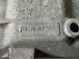 bontott VW GOLF V Motor Tartó Bak (Pozíciófüggetlen)