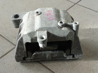 bontott VW GOLF V Motor Tartó Bak (Pozíciófüggetlen)