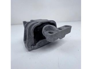 bontott VW GOLF V Motor Tartó Bak (Pozíciófüggetlen)