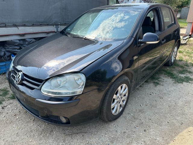 bontott VW GOLF V Motorvezérlő