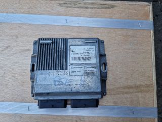 bontott VW GOLF V Motorvezérlő