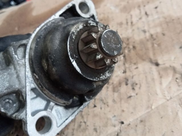 bontott VW GOLF V Önindító