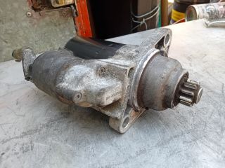 bontott VW GOLF V Önindító