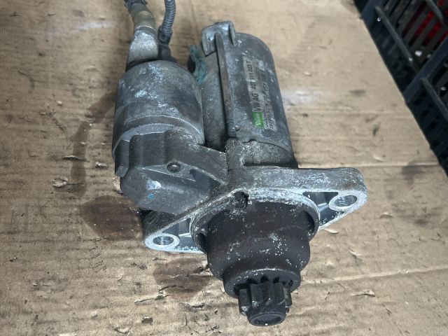 bontott VW GOLF V Önindító