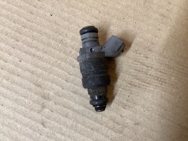 bontott VW GOLF V Porlasztó (1 db)