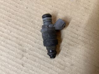 bontott VW GOLF V Porlasztó (1 db)