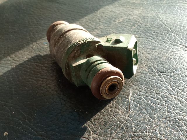 bontott VW GOLF V Porlasztó (1 db)