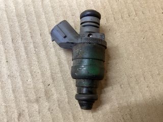 bontott VW GOLF V Porlasztó (1 db)