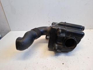 bontott VW GOLF V Rezonátor