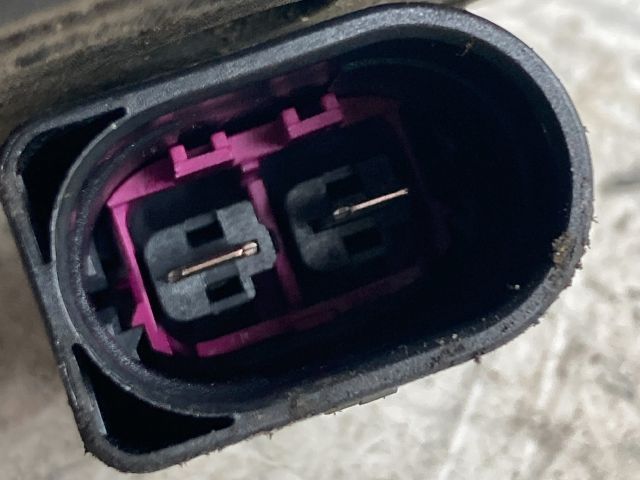 bontott VW GOLF V Szekunder Levegő Szivattyú