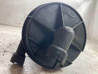 bontott VW GOLF V Szekunder Levegő Szivattyú