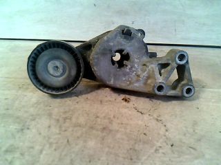 bontott VW GOLF V Szíjfeszítő Görgő