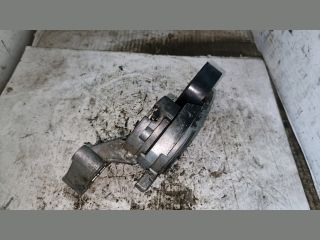 bontott VW GOLF V Szíjfeszítő Görgő