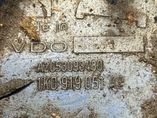 bontott VW GOLF V Üzemanyag Szivattyú