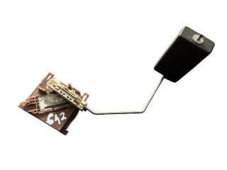 bontott VW GOLF V Üzemanyagszint Jeladó