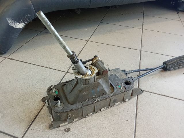 bontott VW GOLF V Váltó Kulissza