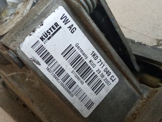 bontott VW GOLF V Váltó Kulissza