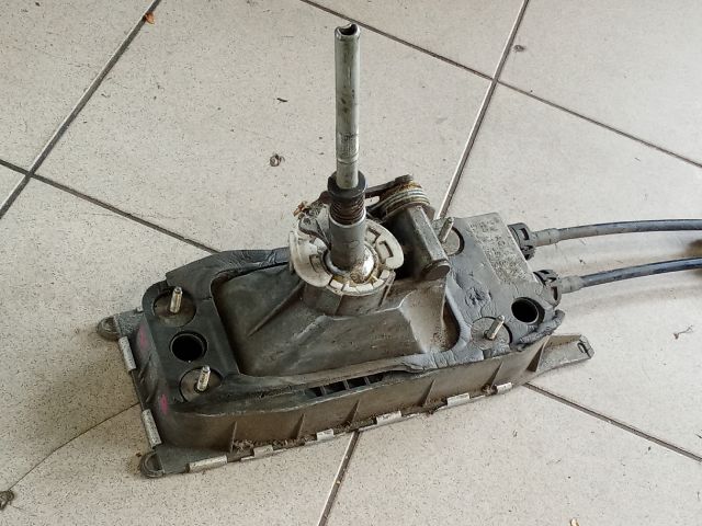 bontott VW GOLF V Váltó Kulissza