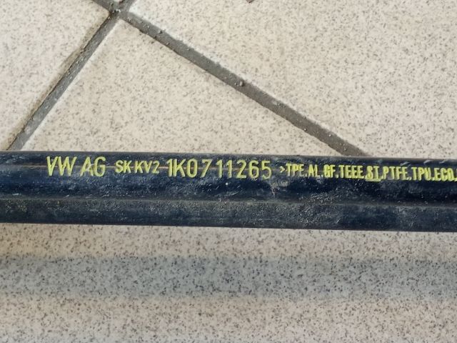 bontott VW GOLF V Váltó Kulissza