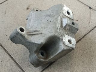 bontott VW GOLF V Váltó Tartó Bak (Pozíciófüggetlen)