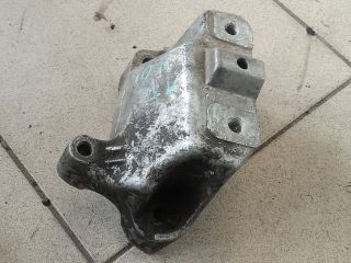 bontott VW GOLF V Váltó Tartó Bak (Pozíciófüggetlen)