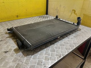 bontott VW GOLF V Vízhűtő Radiátor (Klímás)