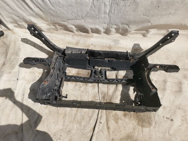 bontott VW GOLF V Homlokfal (Üres lemez)