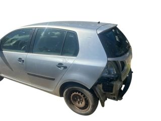 bontott VW GOLF V Jobb első Csonkállvány