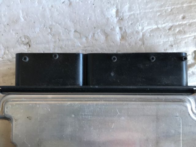 bontott VW GOLF V Motorvezérlő